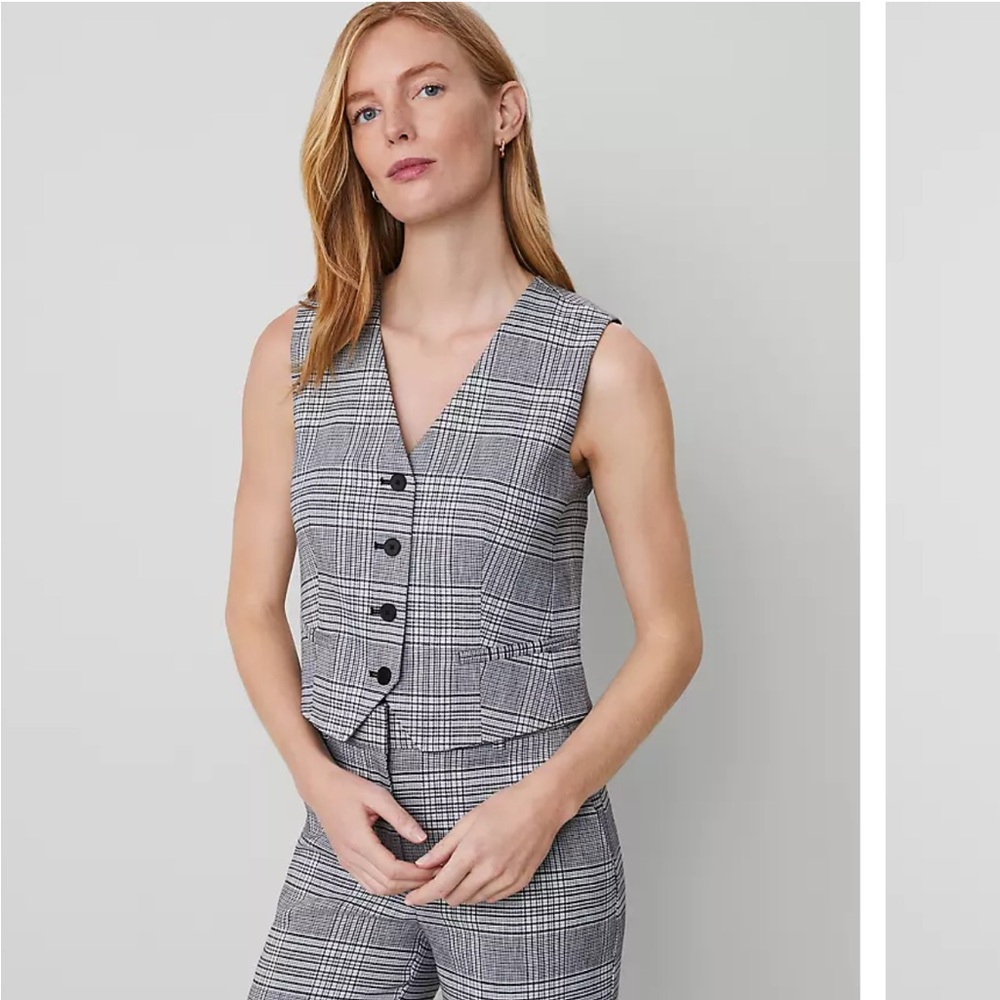 NWOT Ann Taylor Plaid Vest